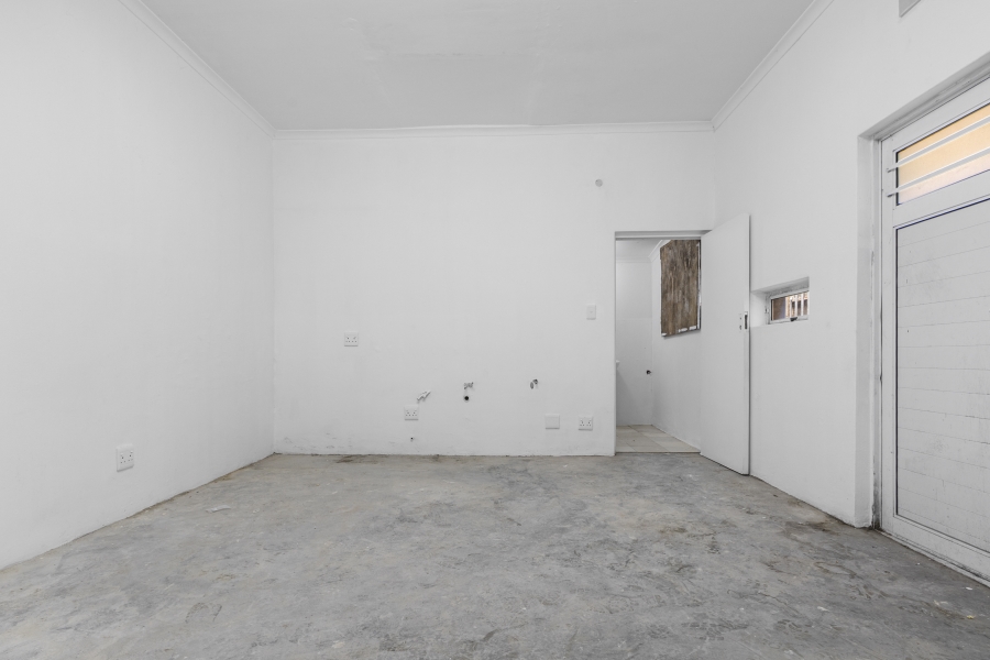 To Let commercial Property for Rent in Salt River Western Cape